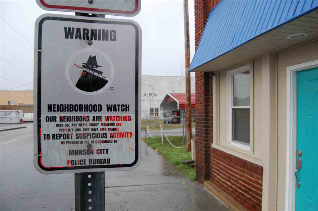 neighborhood-watch-police-terrorism