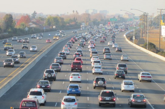 crowded-highway-cars-road